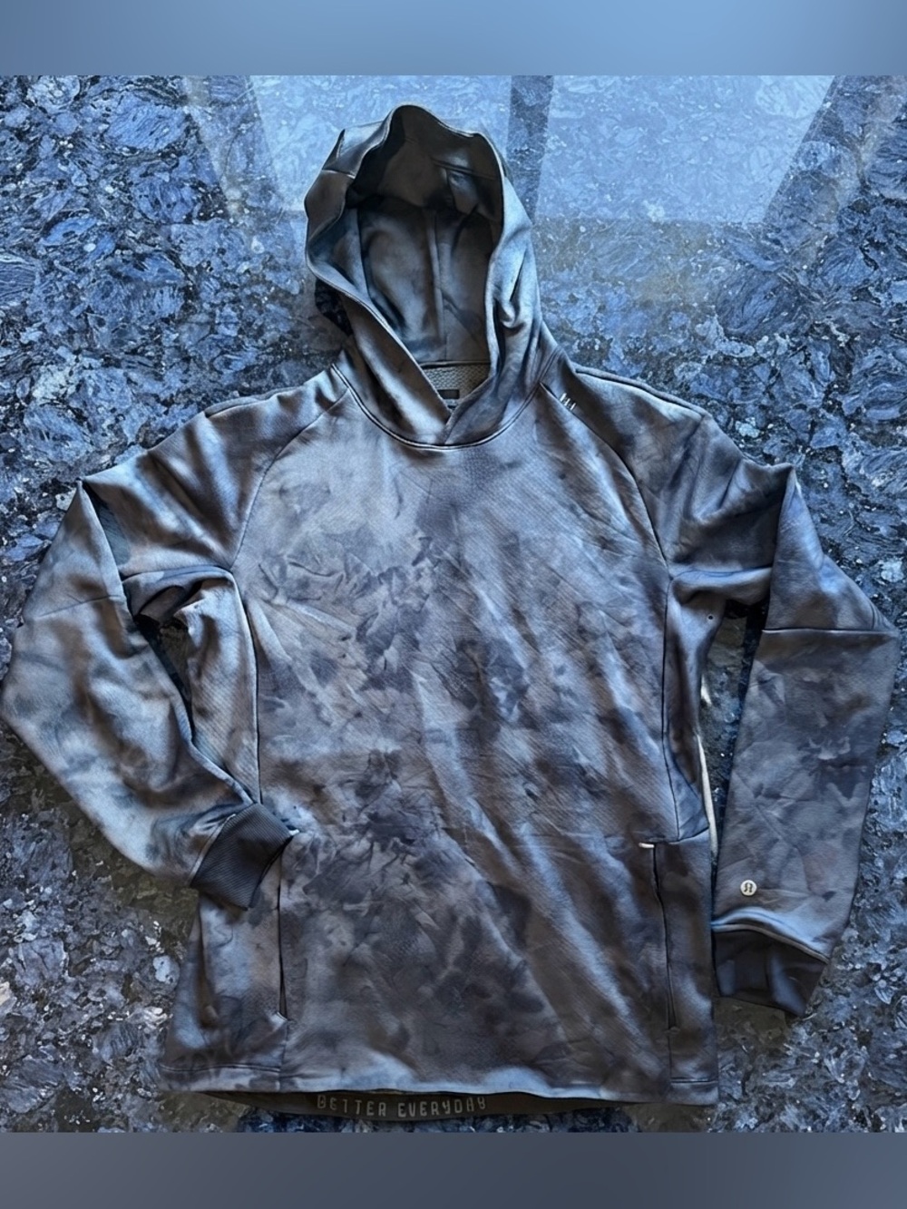 Lululemon Athleisure Textured Tech Hoodie Mens Med Blue Diamond Dye Pullover